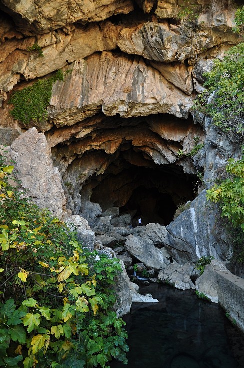 Andalusie - k jeskyni Cueva del Gato, u Benaojánu 