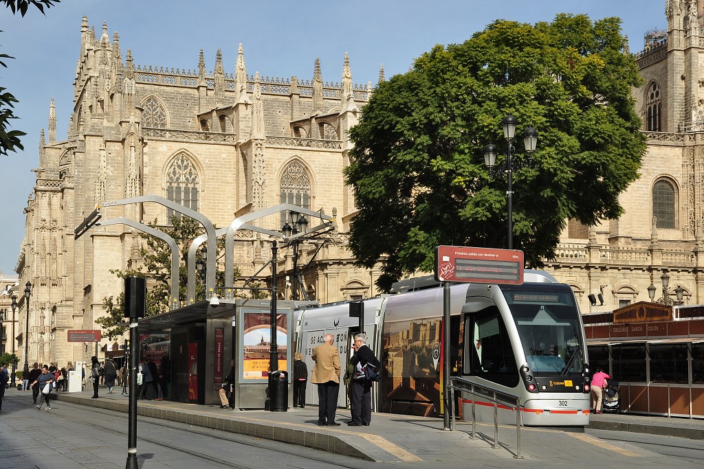 Andalusie - bezdrátová tramvaj, katedrála, Sevilla 