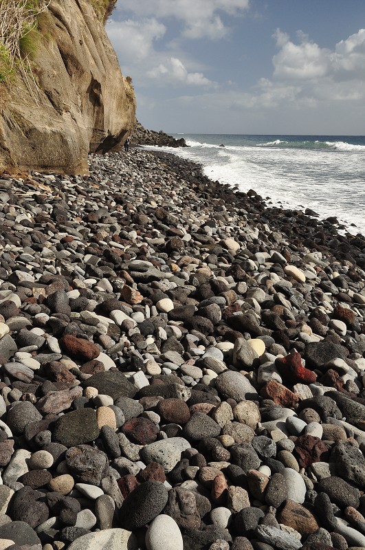Azory 2013 - Praia das Areias - již. pobřeží 