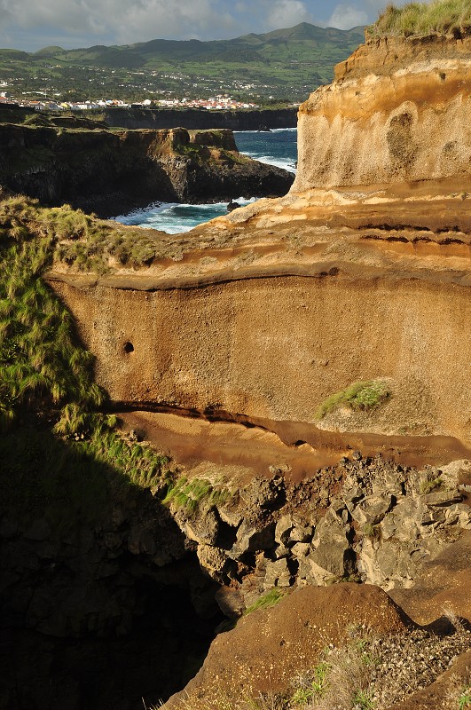 Azory 2013 - severní pobřeží u Fenais 