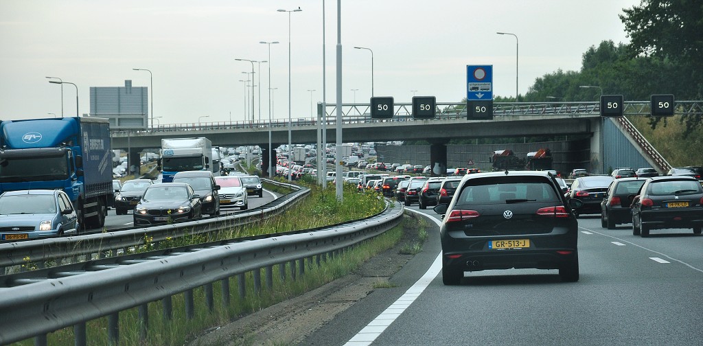 Benelux - odpolední dopr. špička, Rotterdam 