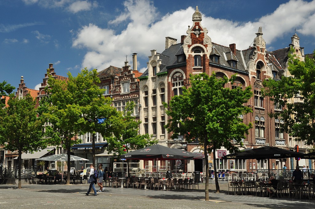 Benelux - náměstí Vrijdagmarkt, Gent, Belgie 