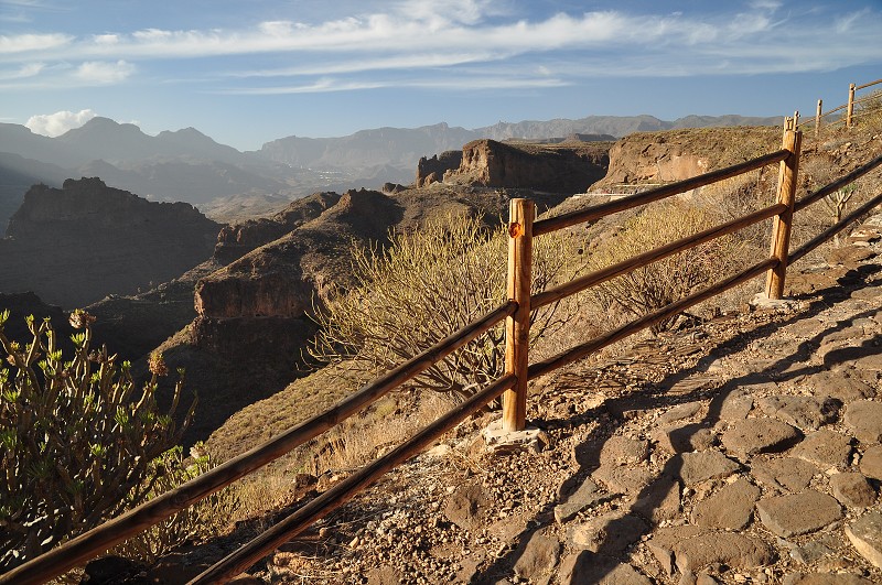 údolí Barranco Tirajaňa pod vsí Santa Lucía 