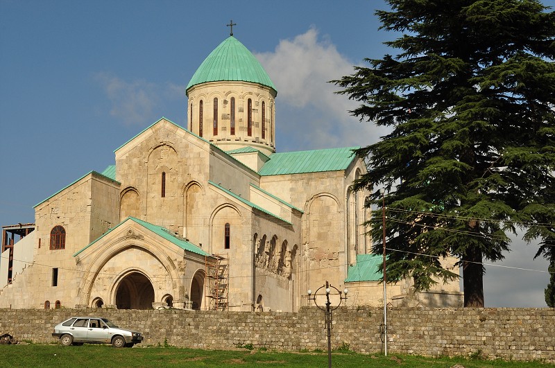 Kavkaz - Gruzie 2012 - katedrála Bagrati, Kutaisi 