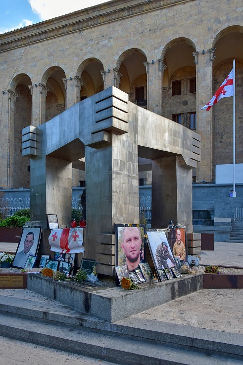 Gruzie - Tbilisi - gruzínský Parlament 