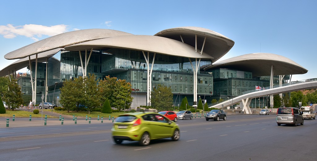 Gruzie - Tbilisi - justiční palác 
