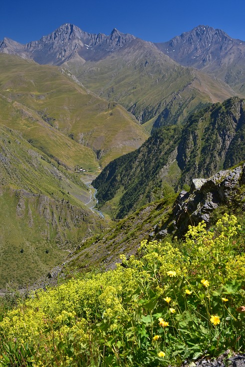 Gruzie - z Parsmy do průsmyku Nakle-Kholi 2903 m 