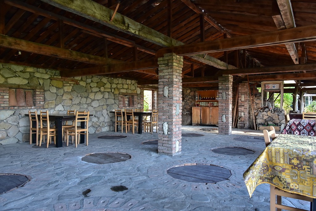 Gruzie - Napareuli, vinařství Twins Old Cellar 
