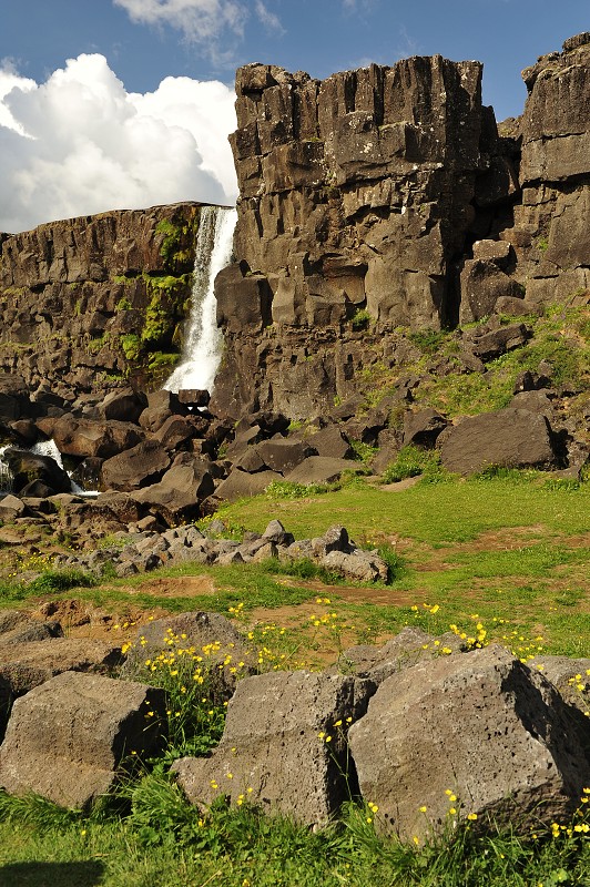 Island 2011 - Þingvellir- trhlina Almannagjá,vdp.Öxarárfoss 