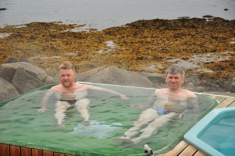 Island 2011 - Záp. fj. ,kádě v Drangsnes 