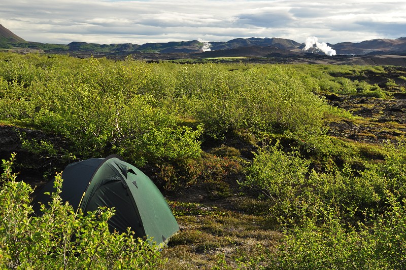 Island 2011 - pod sopkou Hverfell, Mývatn 
