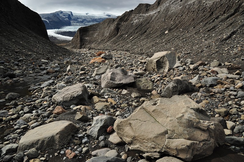 Island 2011 - pod splazy Hrútarjökull a Fjallsjökull, Vatnajökull 