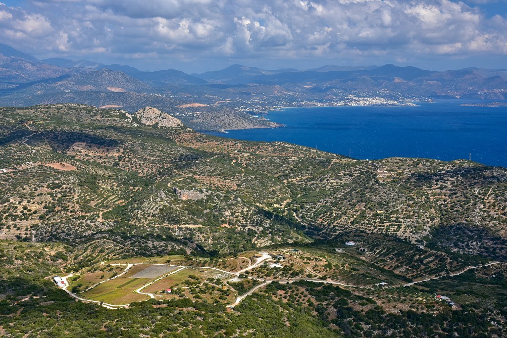 Kréta - Agios Nikolaos od kláštera Faneromeni 