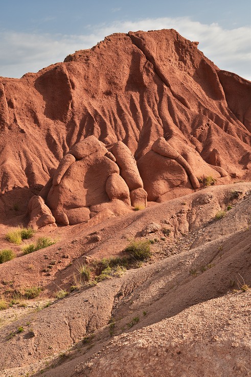 Kyrgyzstán - kaňon Skazka, již. břeh Issyk-Kulu 