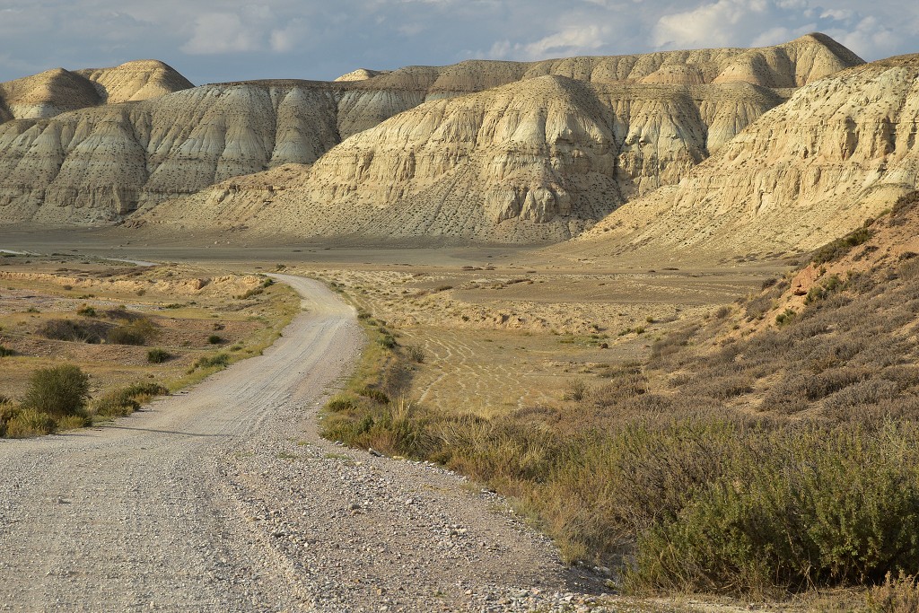 Kyrgyzstán - krajina u Baetova 