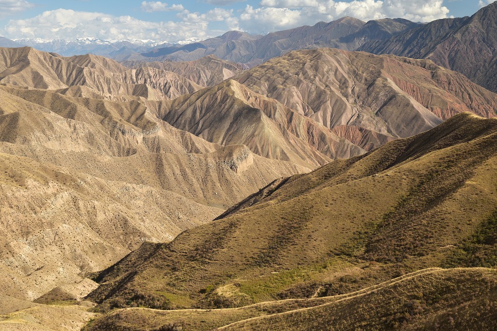 Kyrgyzstán - od ř. Kökömeren polní cestou k Noot-Toluk 