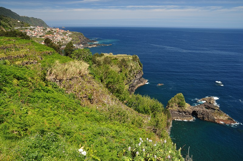 Madeira 2013 - vesnice Seixal - sever. pobřeží 