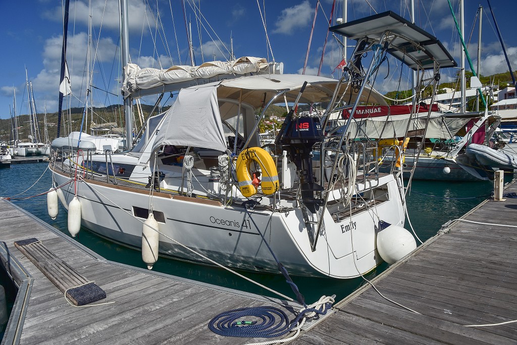 Malé Antily - Martinik, marina v Le Marin, Emilka