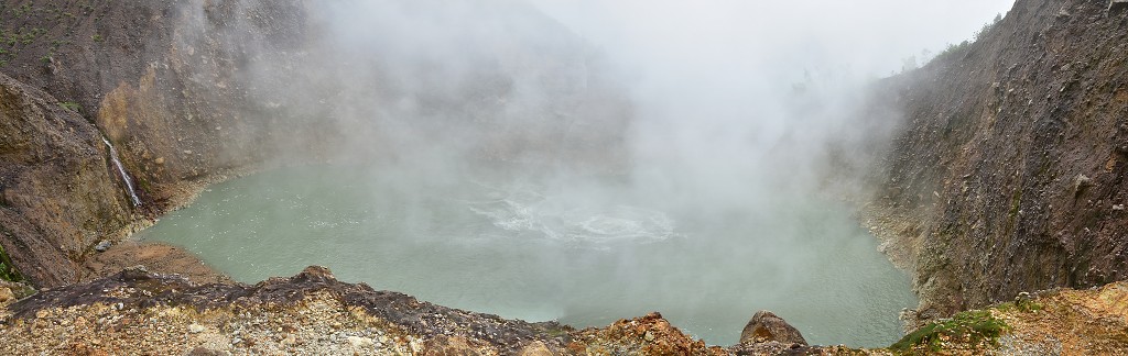 Malé Antily - Dominica - Boiling Lake