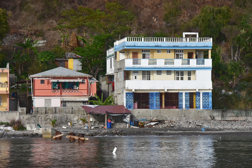 Malé Antily - Dominica - Roseau, kancelář Security Marcuse