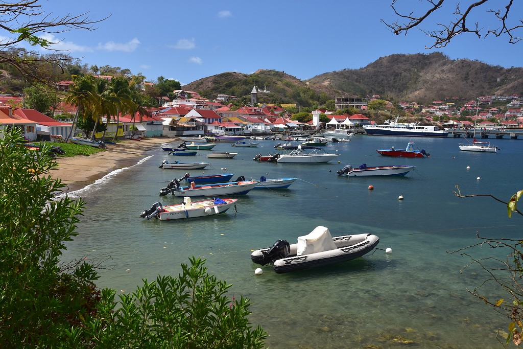 Malé Antily - Les Saintes, ostrov Terre de Haut, jediná vesnice Le Bourg
