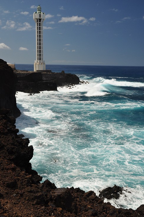 La Palma - Kanáry 2015 - maják na Punta de la Lava, u Puerto Naos 