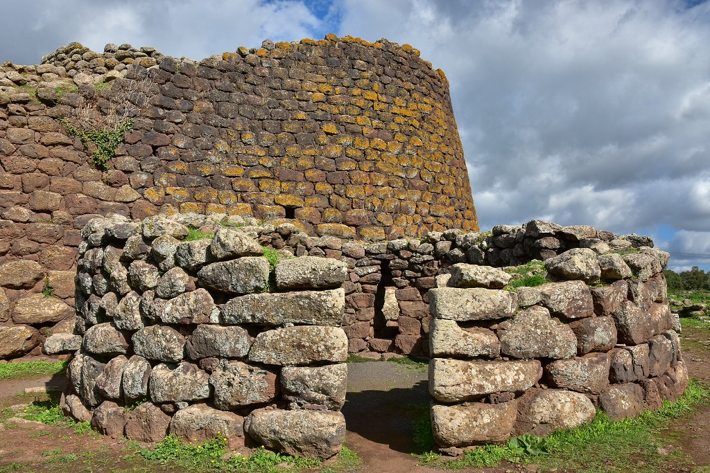 Sardinie - Nuraghe Losa, u Abbasanta 