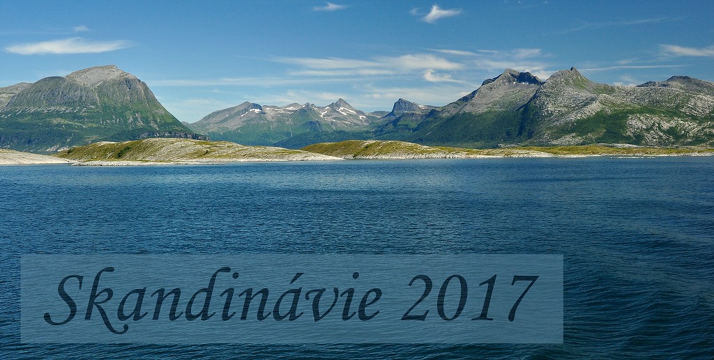 Skandinávie - z trajektu Selnes - ostrov Lovund, Nordland