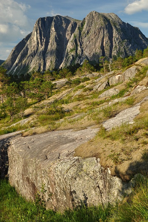 Skandinávie - u obce Jektvika, Nordland, silnice č. 17