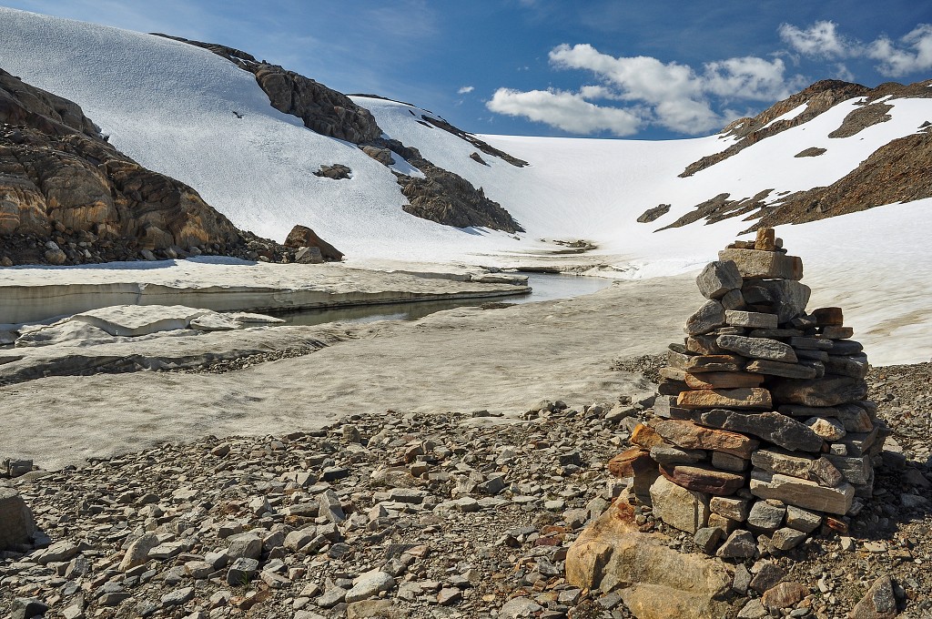 Skandinávie - ledovec Svartisen nad Storglomvatnet, Nordland