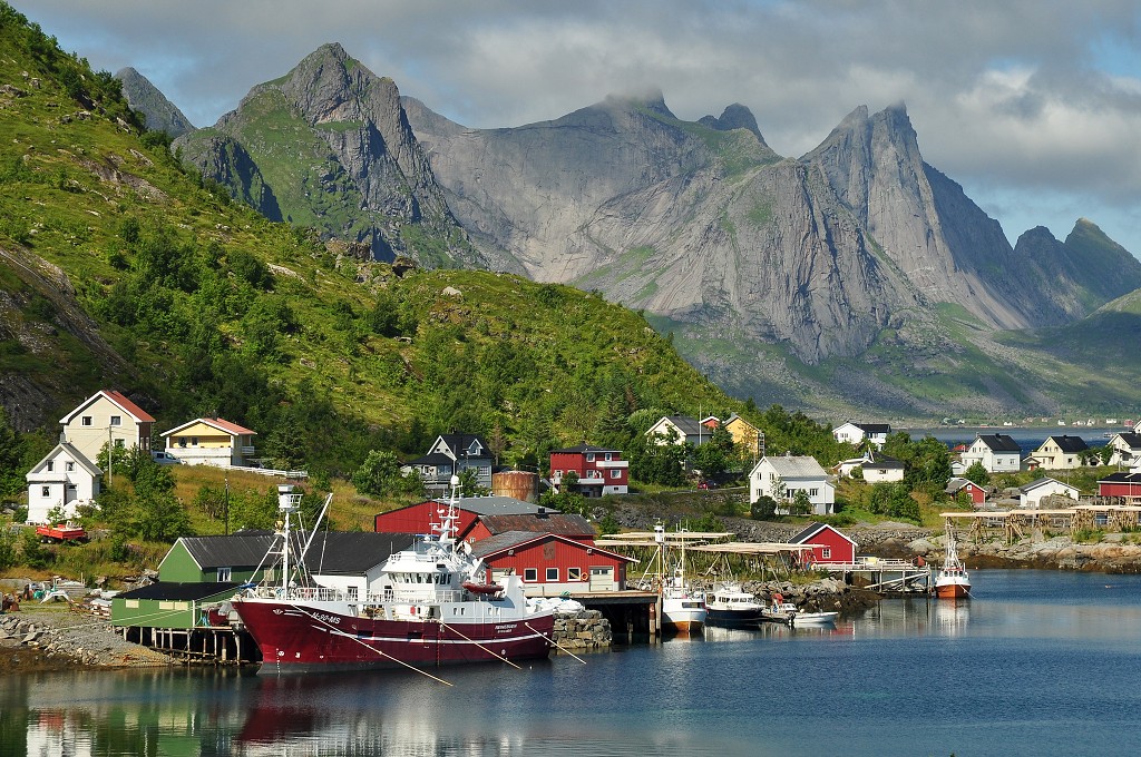 Skandinávie - Reine, ostrov Moskenesøya, Lofoty