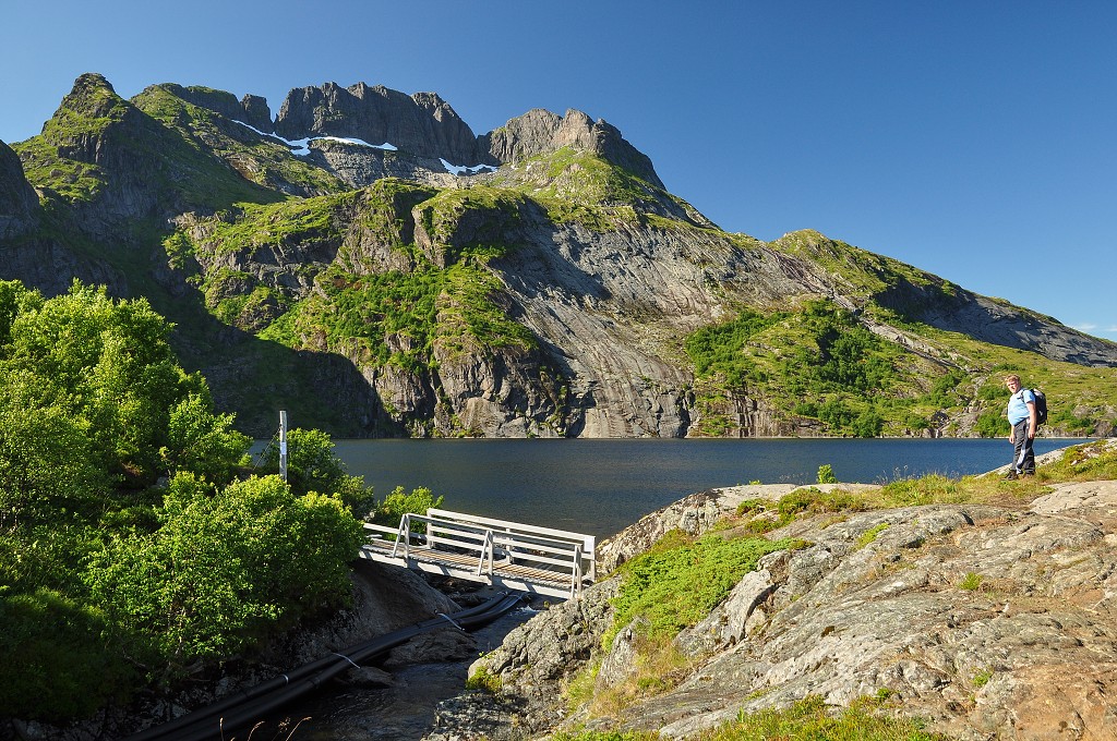 Skandinávie - jez. Stuvdalsvatnet, u Sørvågenu, Lofoty