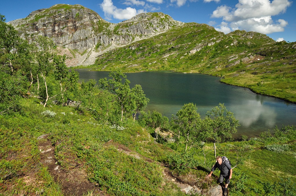 Skandinávie - jez. Djupåvatnet, nad Bogenem, oblast Narvik
