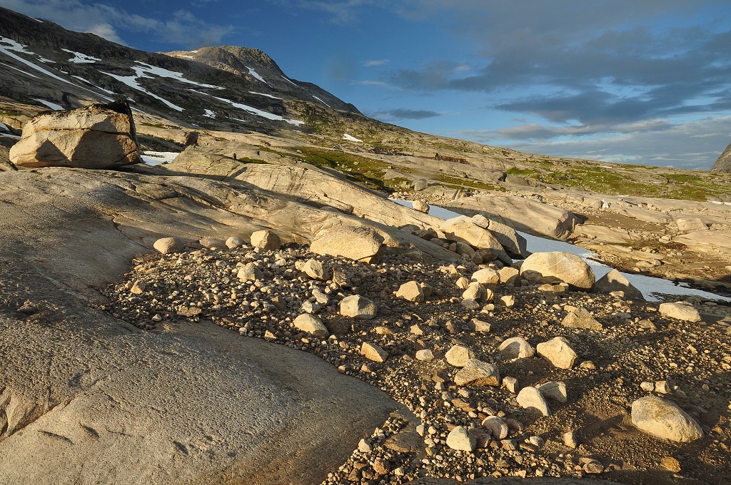 Skandinávie - u jez. Reinoksvatnet, údolí Gjerdalen, Nordland