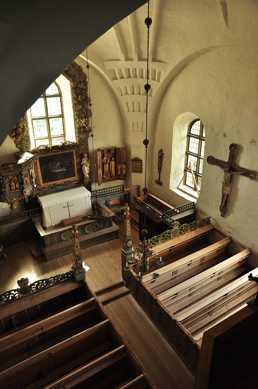 Trono gamla kyrka - severně od Soderhamnu 