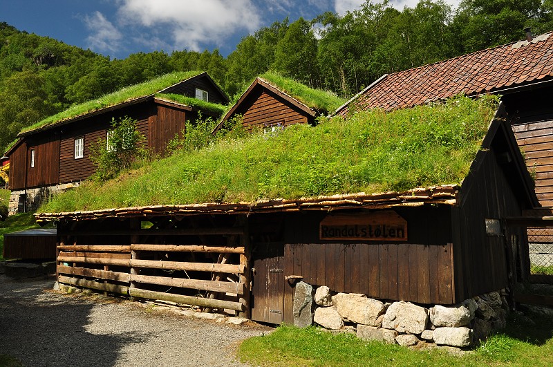 Jižní Norsko 2012 - skanzeno-hotel, Byrkjedal 