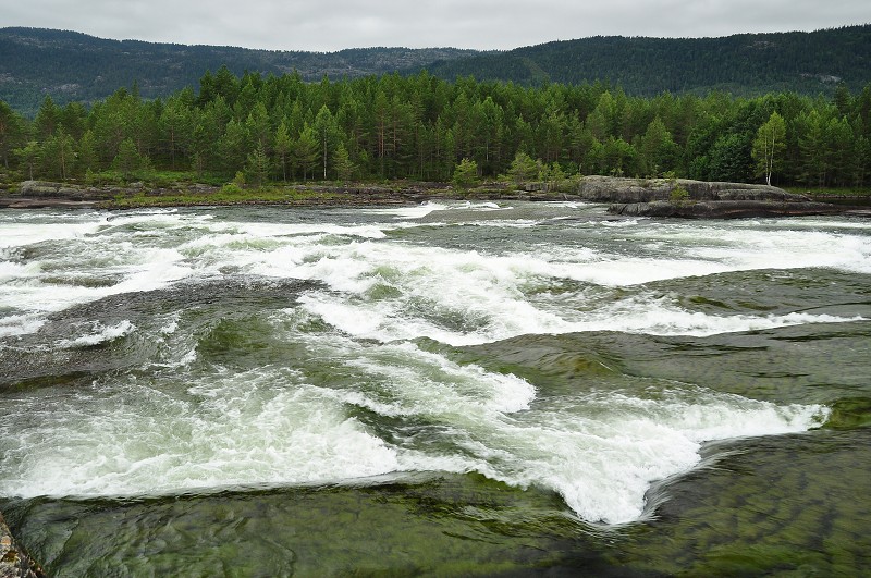 Jižní Norsko 2012 - řeka Otra u Byglandsfjordu, údolí Setesdal 