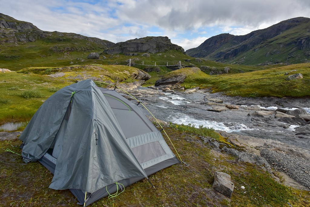 Skandinávie - v údolí Leirbotnelvy, trek Okstindan 