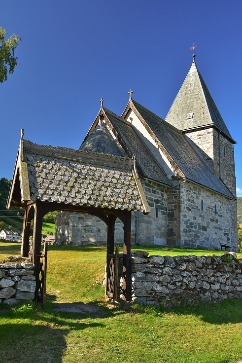 Skandinávie - Hove church, Vikøyri, Sognefjord 