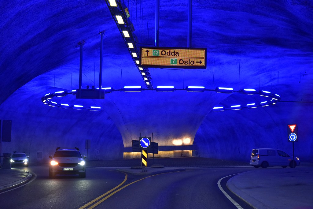 Skandinávie - tunel u Hardangerfjordu 
