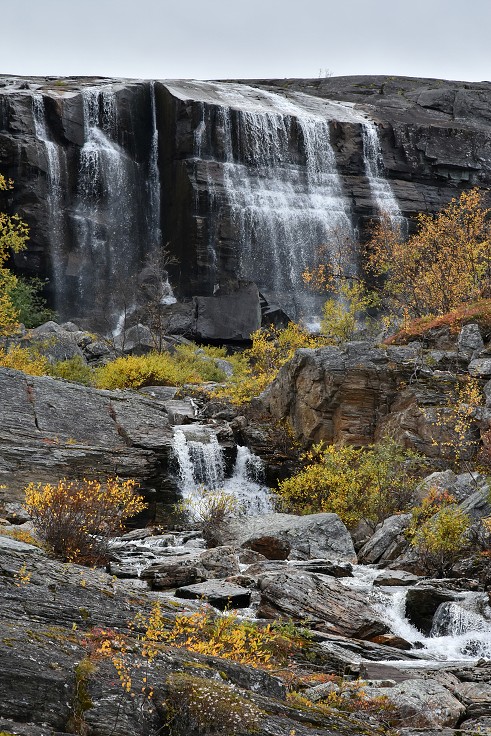Vdp. Orvvosfossen, již. od Alty
