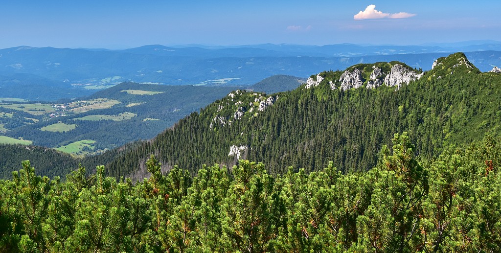 Slovensko - Roháče, skaliska na Sivém vrchu
