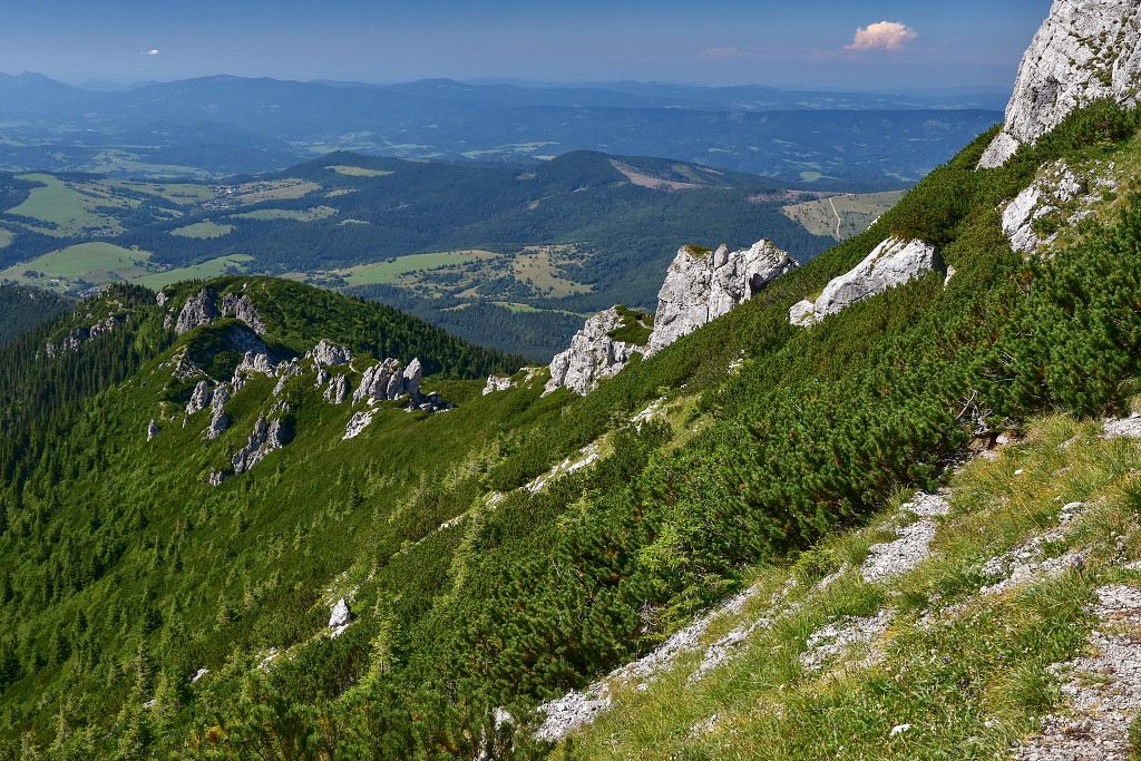 Slovensko - Roháče, skaliska na Sivém vrchu
