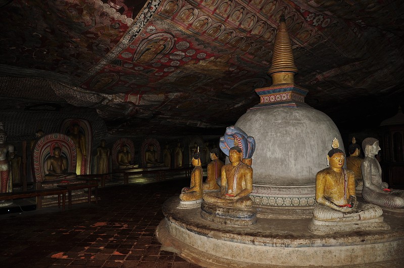 Srí Lanka 2015 - budhist. chrámové jeskyně Dambulla 