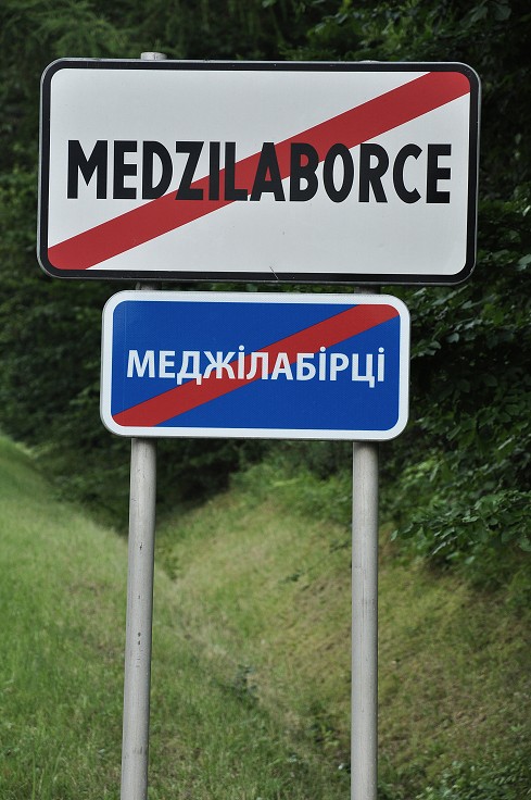 Východní Evropa  - dvojjazyčnost, Medzilaborce 