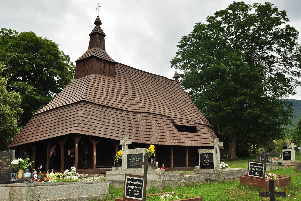 Východní Evropa  - chrám sv. arch. Michala, Topol'a, vých. Slovensko 