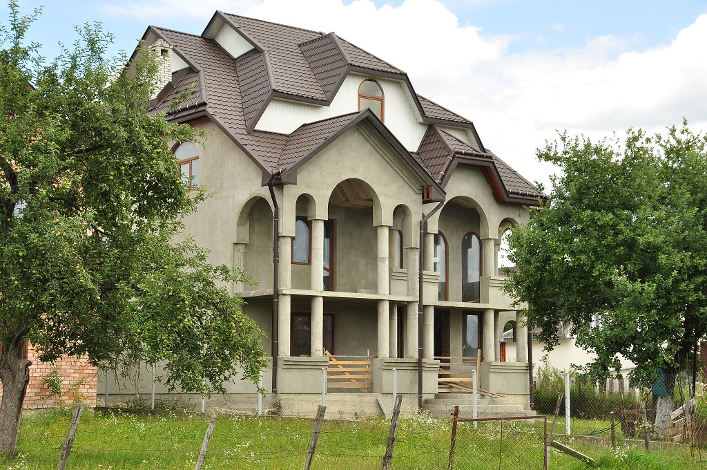 Východní Evropa  - výstavba v Solotvinu, Ukrajina 