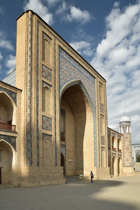 Almaty + Uzbekistán - medresa Kukeldaš, Taškent, Uzbekistán 