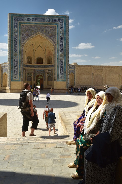 Almaty + Uzbekistán - mešita Kalon, Buchara 