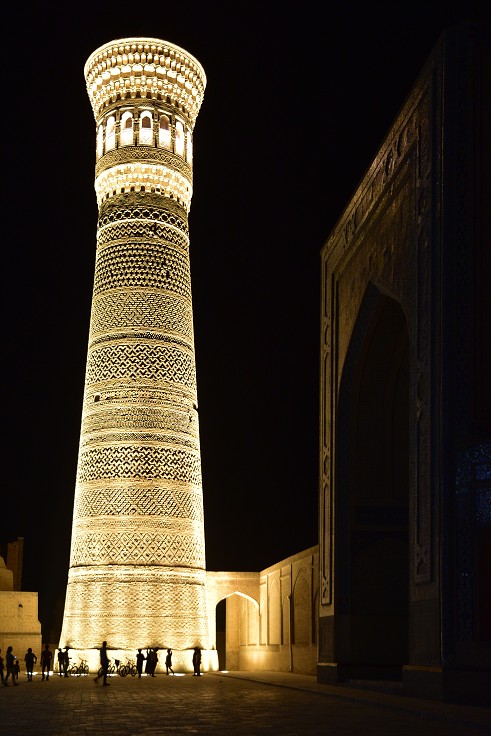 Almaty + Uzbekistán - Minaret Kalon, Buchara 